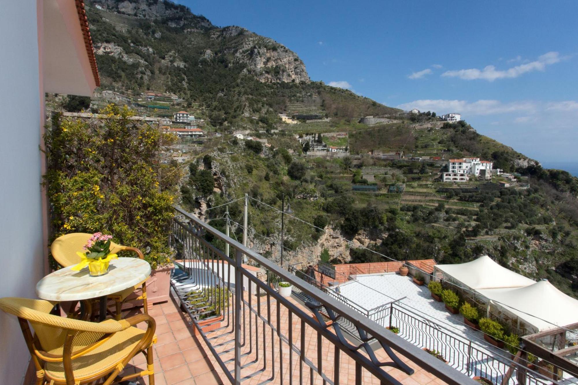 Fico D'India Relais Hotel Furore Room photo