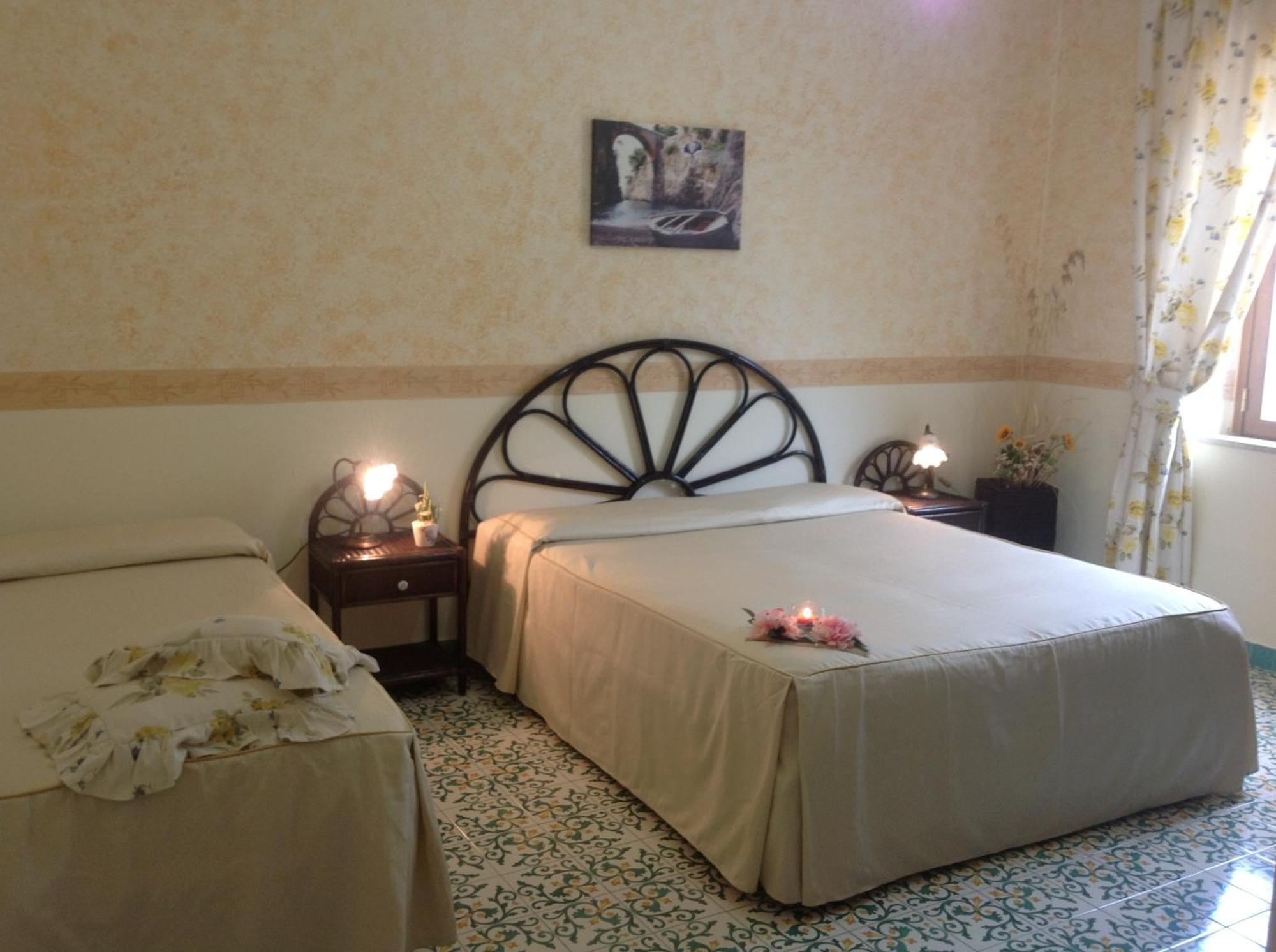 Fico D'India Relais Hotel Furore Room photo